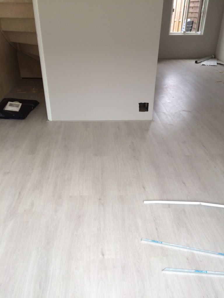 Laminaatvloer vakkundig gelegd in Alphen aan den Rijn — foto 3