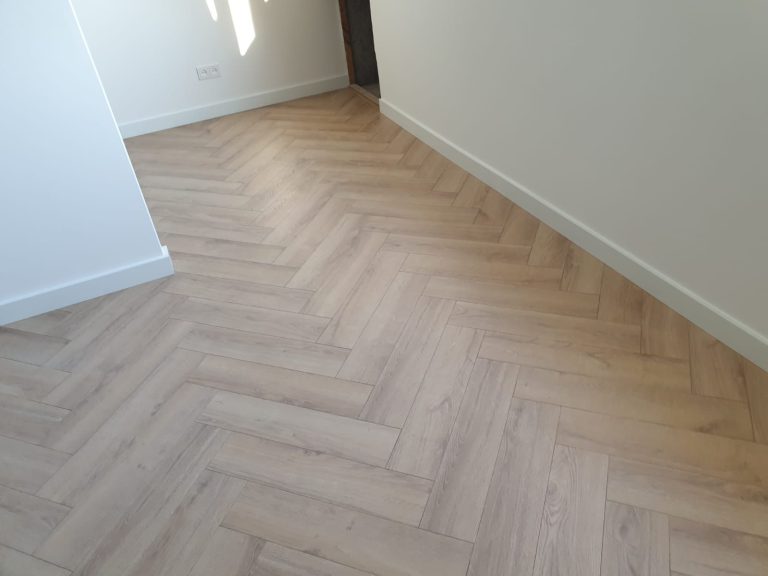 Laminaatvloer vakkundig gelegd in Spijkenisse — foto 13